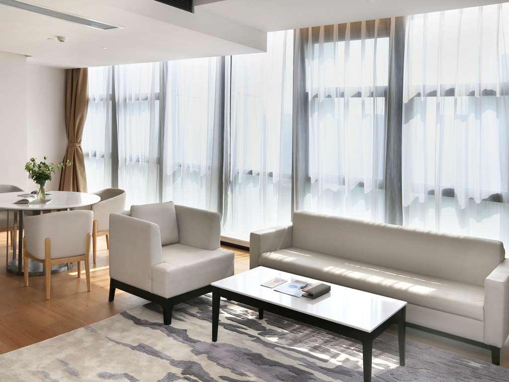 Novotel Deqing Rom bilde